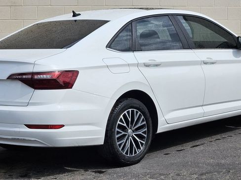 Used 2020 Volkswagen Jetta SE FWD image 5