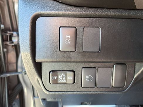 Used 2021 Toyota Tacoma SR5 image 25