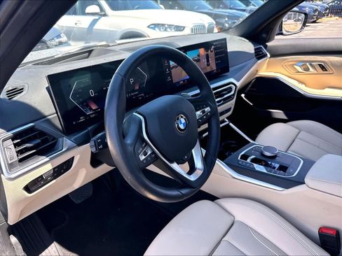 Used 2024 BMW 330i xDrive Sedan AWD/4WD image 18