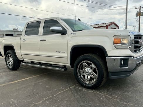 Used 2015 GMC Sierra 1500 SLT w/ SLT Crew Cab Value Package image 6