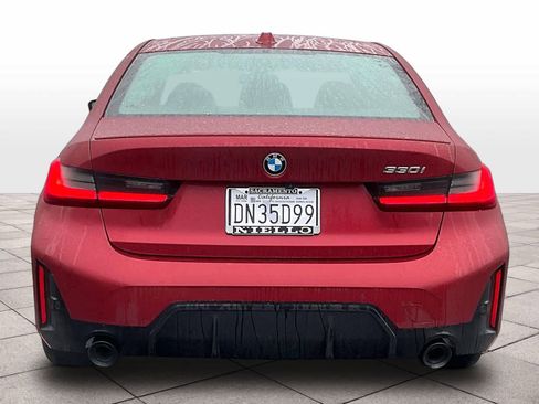 Used 2026 BMW 330i Sedan w/ M Sport Package image 7