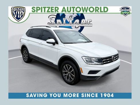 Used 2019 Volkswagen Tiguan SE w/ Panoramic Sunroof Package AWD/4WD image 1