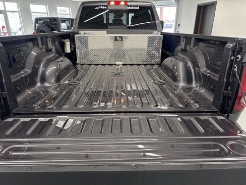 Used 2025 RAM 3500 Tradesman image 13