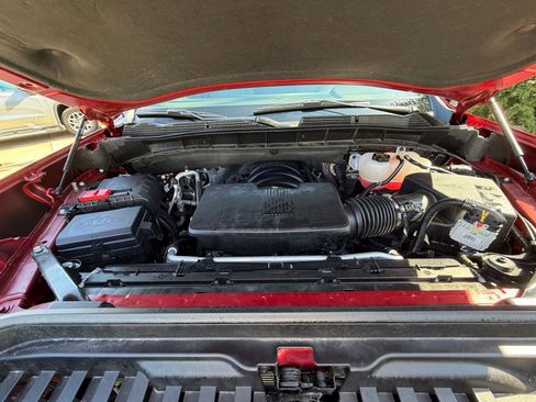 Used 2025 GMC Sierra 1500 SLT w/ SLT Premium Plus Package image 37