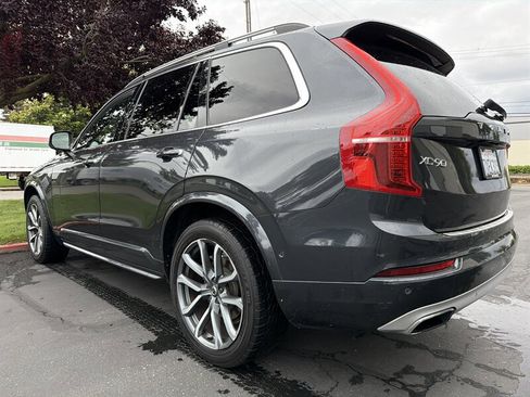 Used 2017 Volvo XC90 T6 Momentum w/ Vision Package AWD/4WD image 6