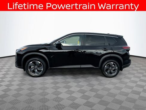 Used 2025 Nissan Rogue SV FWD image 8