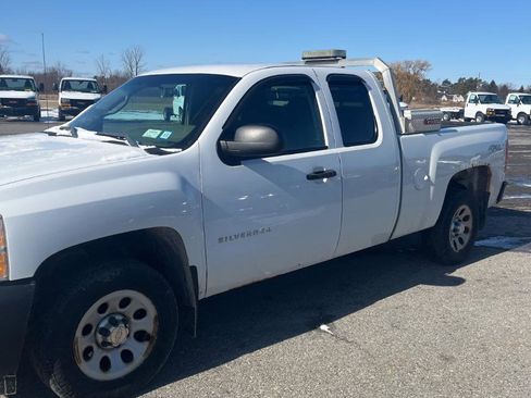 Used 2013 Chevrolet Silverado 1500 W/T image 4