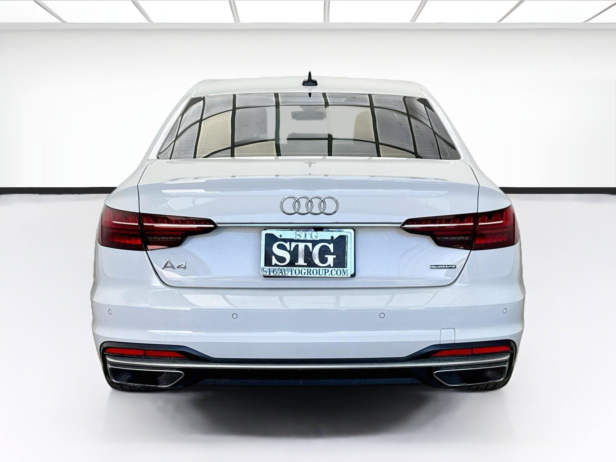 Used 2023 Audi A4 2.0T Premium w/ Convenience Package AWD/4WD image 5