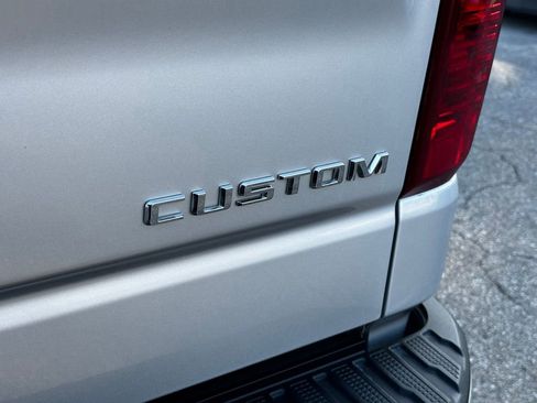 Used 2022 Chevrolet Silverado 1500 Custom image 21