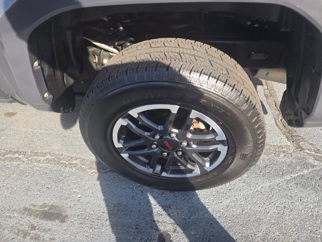 Used 2025 Toyota Tacoma TRD Sport AWD/4WD image 20