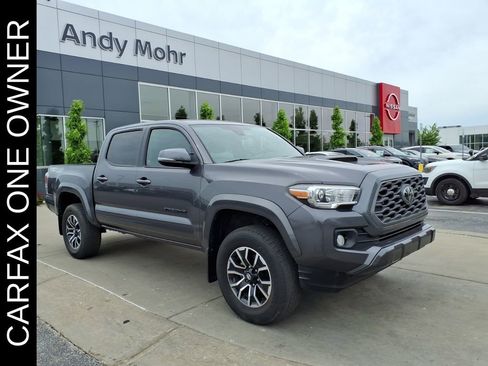 Used 2022 Toyota Tacoma TRD Sport w/ Technology Package AWD/4WD image 1