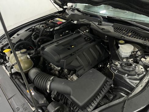 Used 2018 Ford Mustang Premium image 27