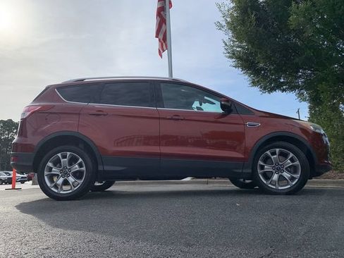 Used 2015 Ford Escape Titanium AWD/4WD image 9