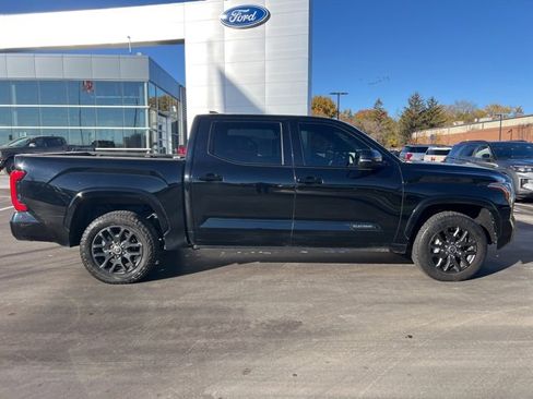 Used 2023 Toyota Tundra Platinum image 4