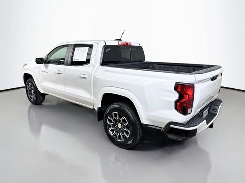 Used 2023 Chevrolet Colorado LT w/ LT Convenience Package II RWD image 5