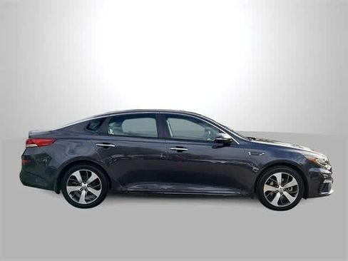 Used 2019 Kia Optima S image 9