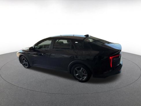 Used 2026 Kia K4 FWD image 10