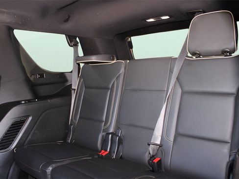 Used 2022 GMC Yukon SLT image 18