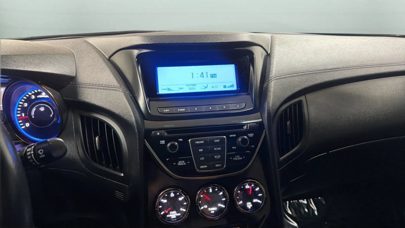 Used 2013 Hyundai Genesis 2.0T RWD image 13