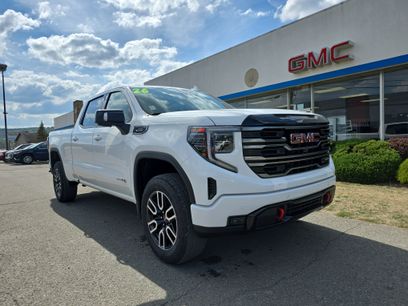 New 2026 GMC Sierra 1500 AT4 w/ Technology Package
