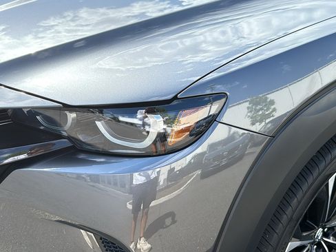 Used 2025 MAZDA CX-50 AWD 2.5 S w/ Premium Plus Pkg image 7