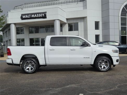 New 2026 RAM 1500 Big Horn AWD/4WD image 4