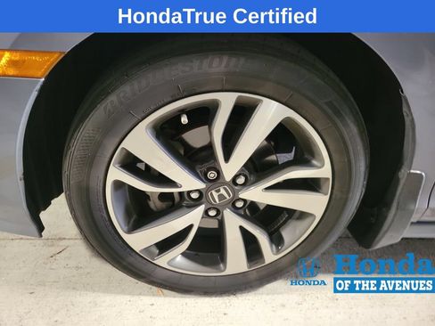 Used 2023 Honda Odyssey Touring image 5