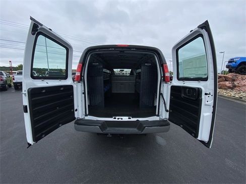 New 2025 Chevrolet Express 2500 w/ Driver Convenience Package image 27
