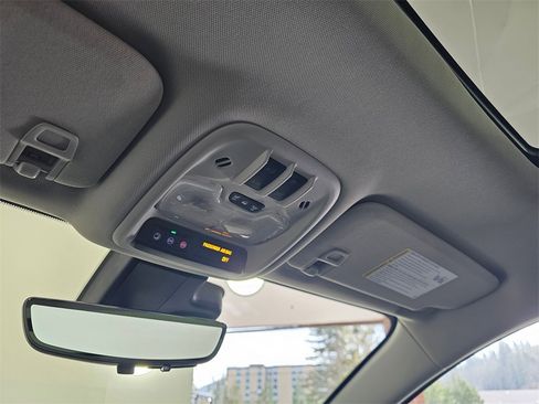 Used 2023 Chevrolet Bolt EUV Premier w/ Sun & Sound Package image 31