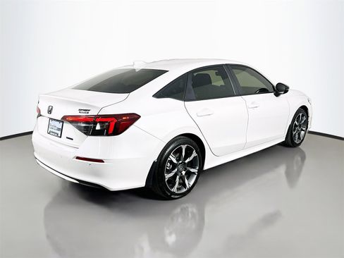 Used 2026 Honda Civic Sport Touring image 7