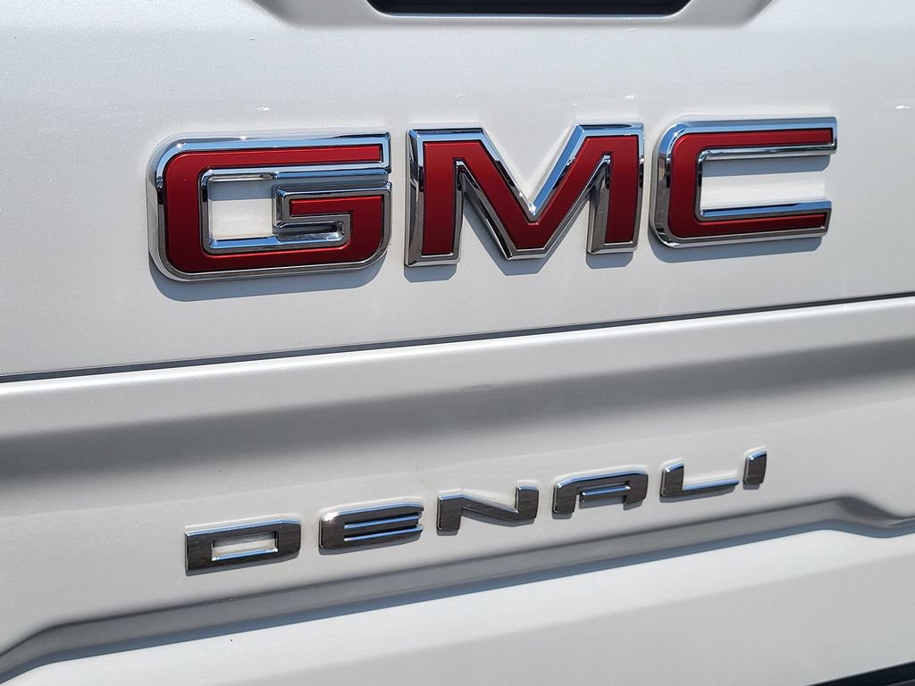 Used 2021 GMC Sierra 1500 Denali AWD/4WD image 8
