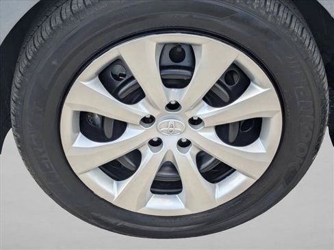Used 2025 Toyota Corolla LE FWD image 22
