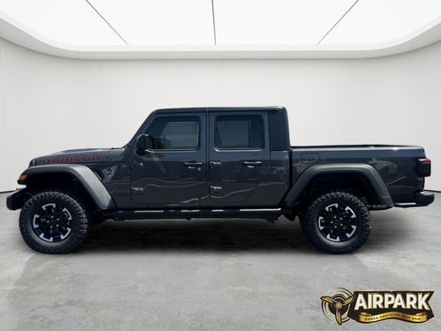 New 2025 Jeep Gladiator Rubicon w/ Convenience Group AWD/4WD image 6