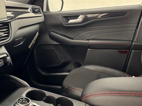 New 2026 Ford Escape ST-Line w/ Tech Pack #1 image 26