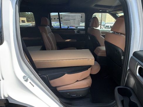 New 2026 Hyundai Santa Fe Calligraphy image 18