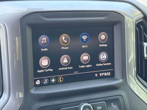 Used 2020 Chevrolet Silverado 1500 Custom w/ Custom Value Package RWD image 9