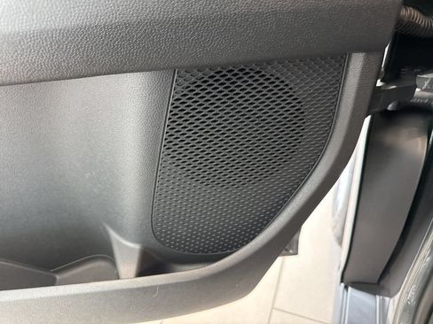 New 2025 Volkswagen ID. Buzz Pro S Plus AWD/4WD image 22