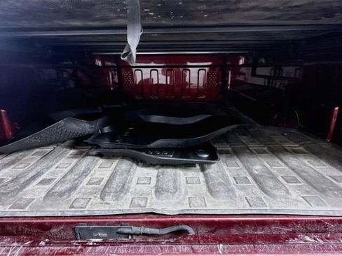 Used 2021 Jeep Gladiator Sport AWD/4WD image 25