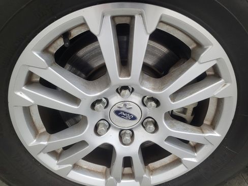 Used 2016 Ford F150 Lariat w/ Equipment Group 501A Mid RWD image 31