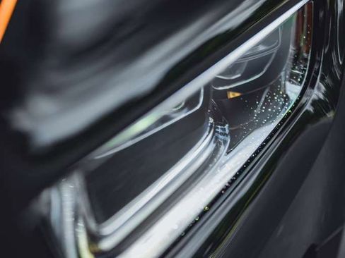 Used 2024 Rolls-Royce Phantom Sedan w/ The Phantom Package image 4