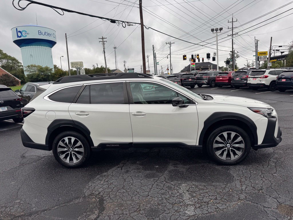 Used 2023 Subaru Outback Limited AWD/4WD image 5