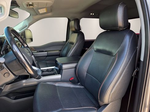 Used 2023 Ford F350 Lariat w/ Sport Appearance Package AWD/4WD image 16