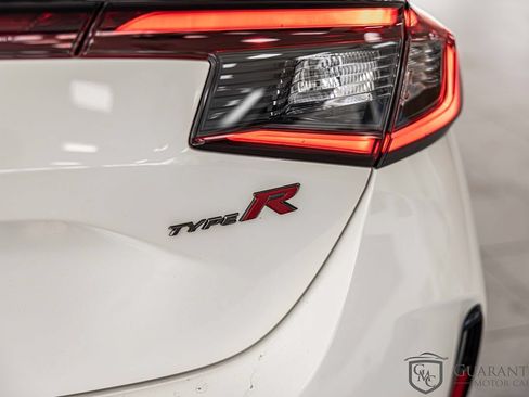 Used 2024 Honda Civic Type R image 15