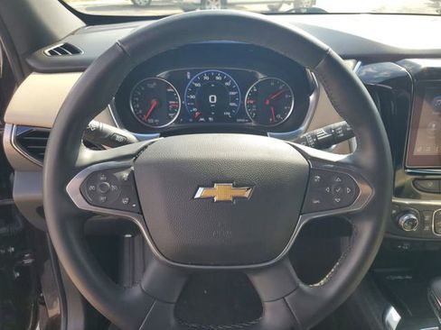 Used 2023 Chevrolet Traverse Premier w/ LPO, Cargo Package FWD image 11
