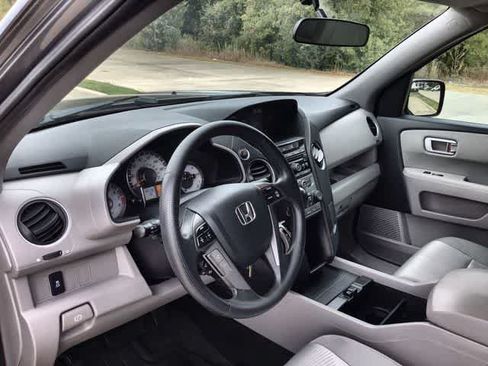 Used 2015 Honda Pilot LX image 15