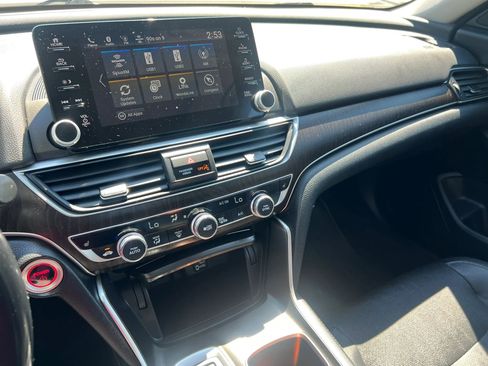Used 2020 Honda Accord EX-L image 22
