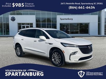 Used 2024 Buick Enclave Essence