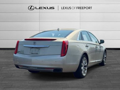 Used 2015 Cadillac XTS Premium w/ Driver Assist Package AWD/4WD image 4