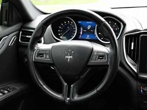 Used 2019 Maserati Ghibli S Q4 AWD/4WD image 36