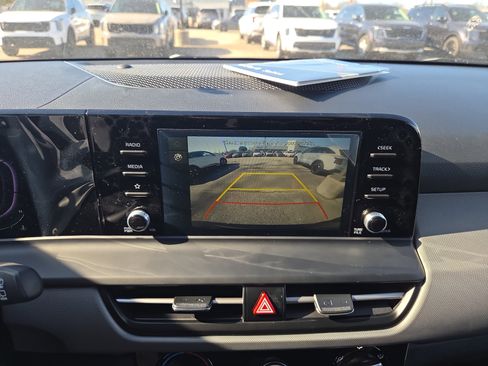 New 2026 Kia Seltos LX image 12